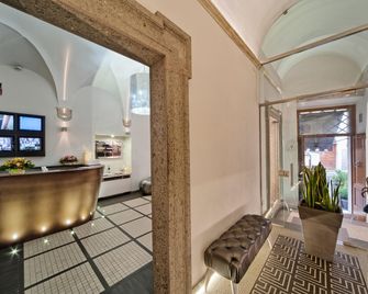 Navona Palace Luxury Inn - Roma - Recepción