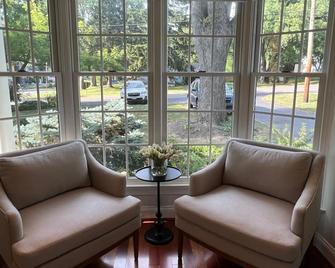Historic Lewiston Getaway - Lewiston - Living room