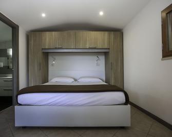Village Camping Santa Fortunata - Campogaio - Sorrento - Phòng ngủ
