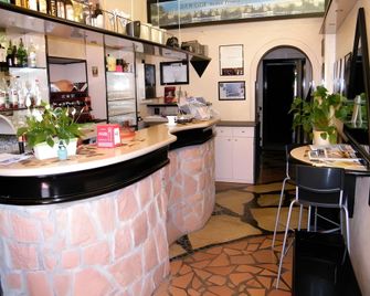 Hotel Montecodeno - Varenna - Bar