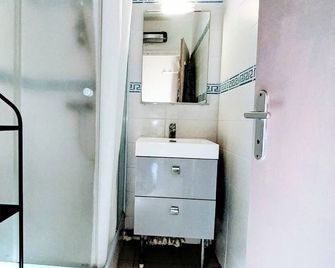 AS27000 -Studio Cabine vue mer latérale avec climatisation - Le Grau-du-Roi