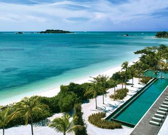 Sheraton Belitung Resort - Sijuk - Pool