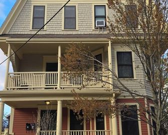 Great for couples, academics, near Harvard - Cambridge