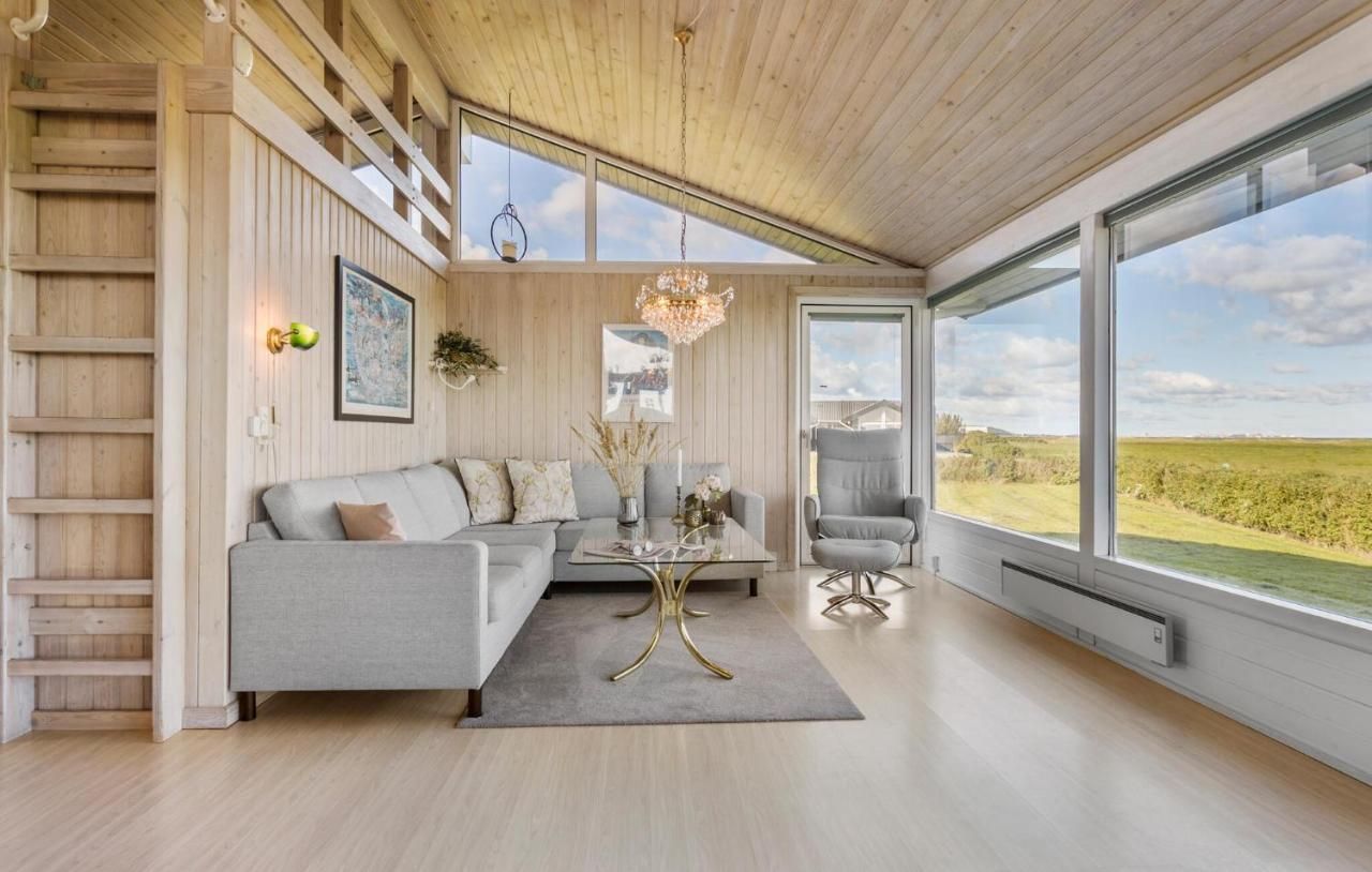 4 Bedroom Lovely Home In Sæby – Sæby