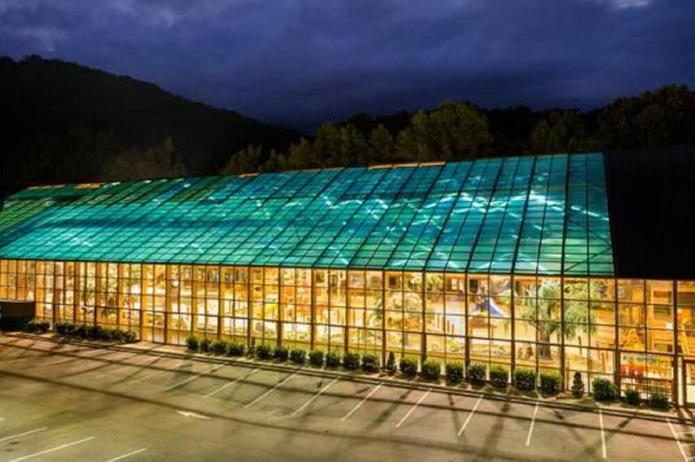 Westgate Smoky Mountain Resort & Spa - גאטלינברג - בניין