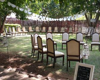 Oak House Venue - Cullinan - Patio