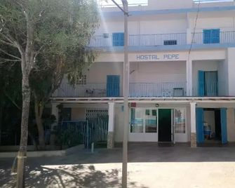 Hostal Pepe - Sant Ferran de ses Roques - Building