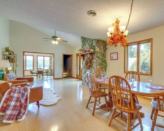 Hot Tub And Dock Waterfront Bristol Area - Blountville - Comedor