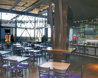 Ohkay Casino Resort Hotel - San Juan Pueblo - Restaurante