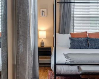 Charming House by Vanderbilt and Belmont University - Nashville