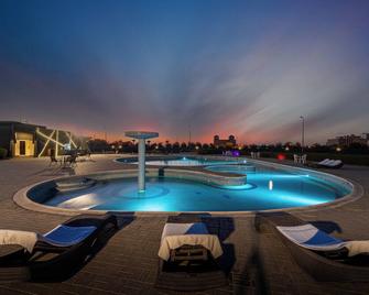 Hdb Al Khobar Resort & Spa - Al Khobar - Piscina