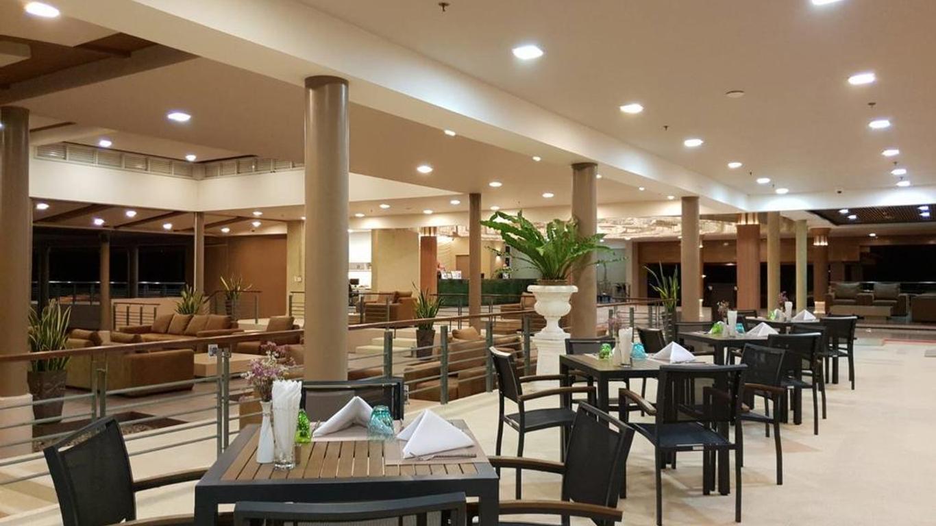 Wora Wana Hua Hin Hotel & Convention