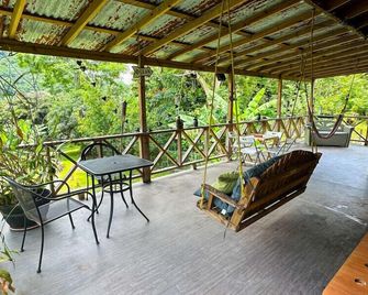 A Treehouse Paradise - Utuado