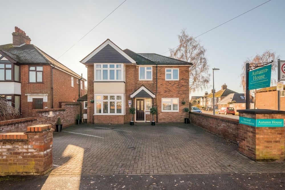 Autumn House - קיימברידג' - בניין