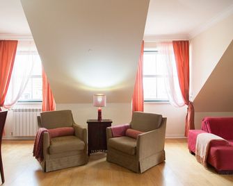 Flat | Next to São Jorge Castle - Lisbon - Living room