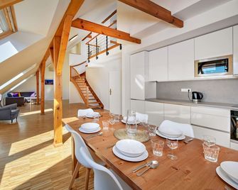 Downtown Suites Kodanská - Praga - Comedor