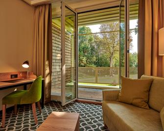 Parkhotel Rothof - Munich - Living room