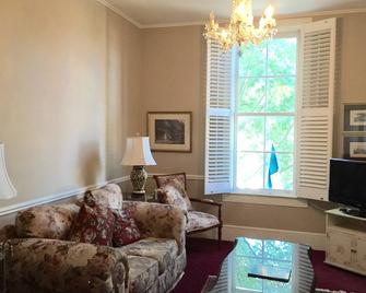 Hotel St. Helena - Saint Helena - Olohuone