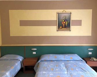 Hotel River - Civitella Roveto - Habitación