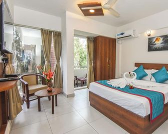 Suraksha Stay Whitefield Hotel - Bengaluru - Bedroom