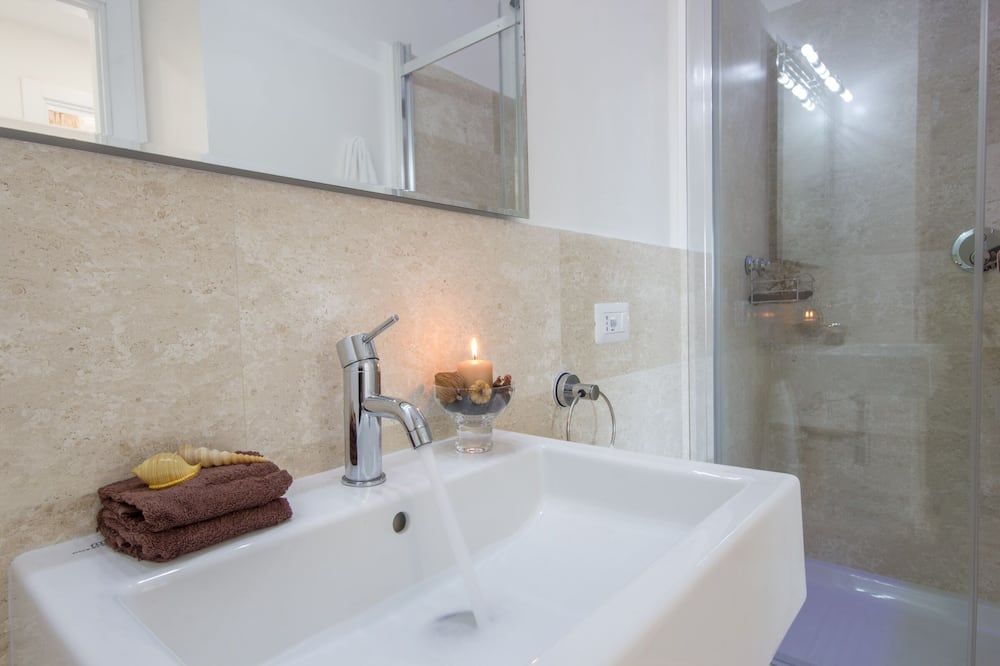 Elafi Penthouse - Cagliari - Badkamer