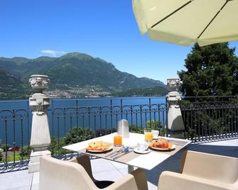 Hotel Helvetia - Lezzeno - Balcon
