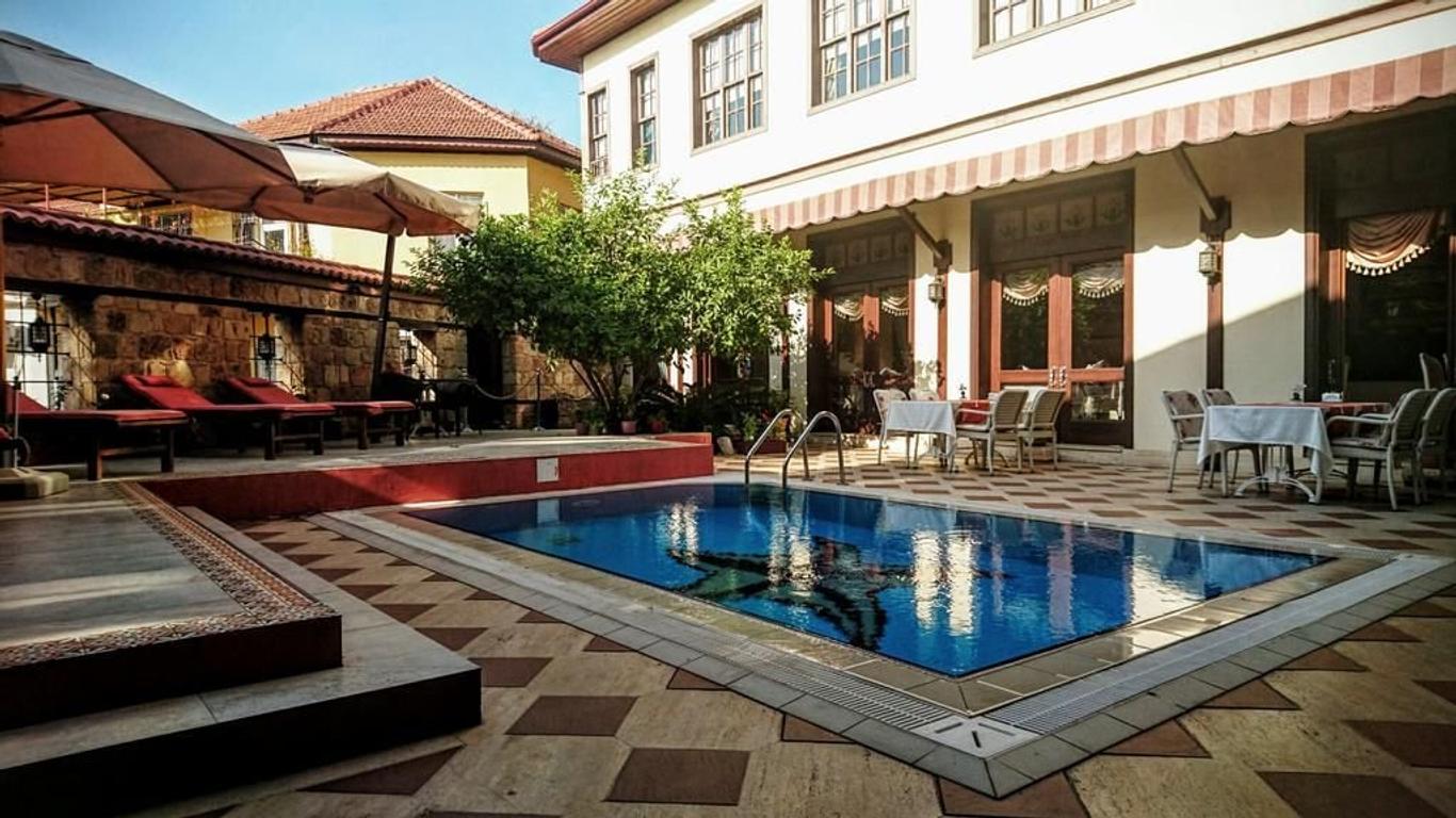 Puding Suite Hotel