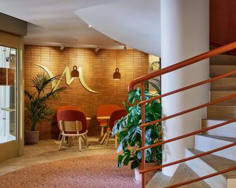 Mercure Saint Raphael Centre Plage - Saint-Raphaël - Bar