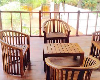 Canel Park Hotel - Polonnaruwa - Balkon