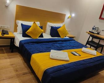 Pantao Stays - Gurugram - Bedroom