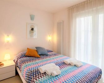 Elegante Trilocale Marconi prima fila mare - San Benedetto del Tronto - Habitación