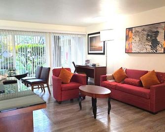 Stayspro - Executive Santa Monica Suites - Los Angeles - Living room