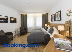 Hotel Goldener Engel - Speyer - Quarto