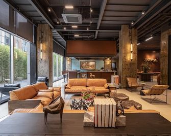 Shanghai T Plus Hotel Residence - Shanghai - Lounge