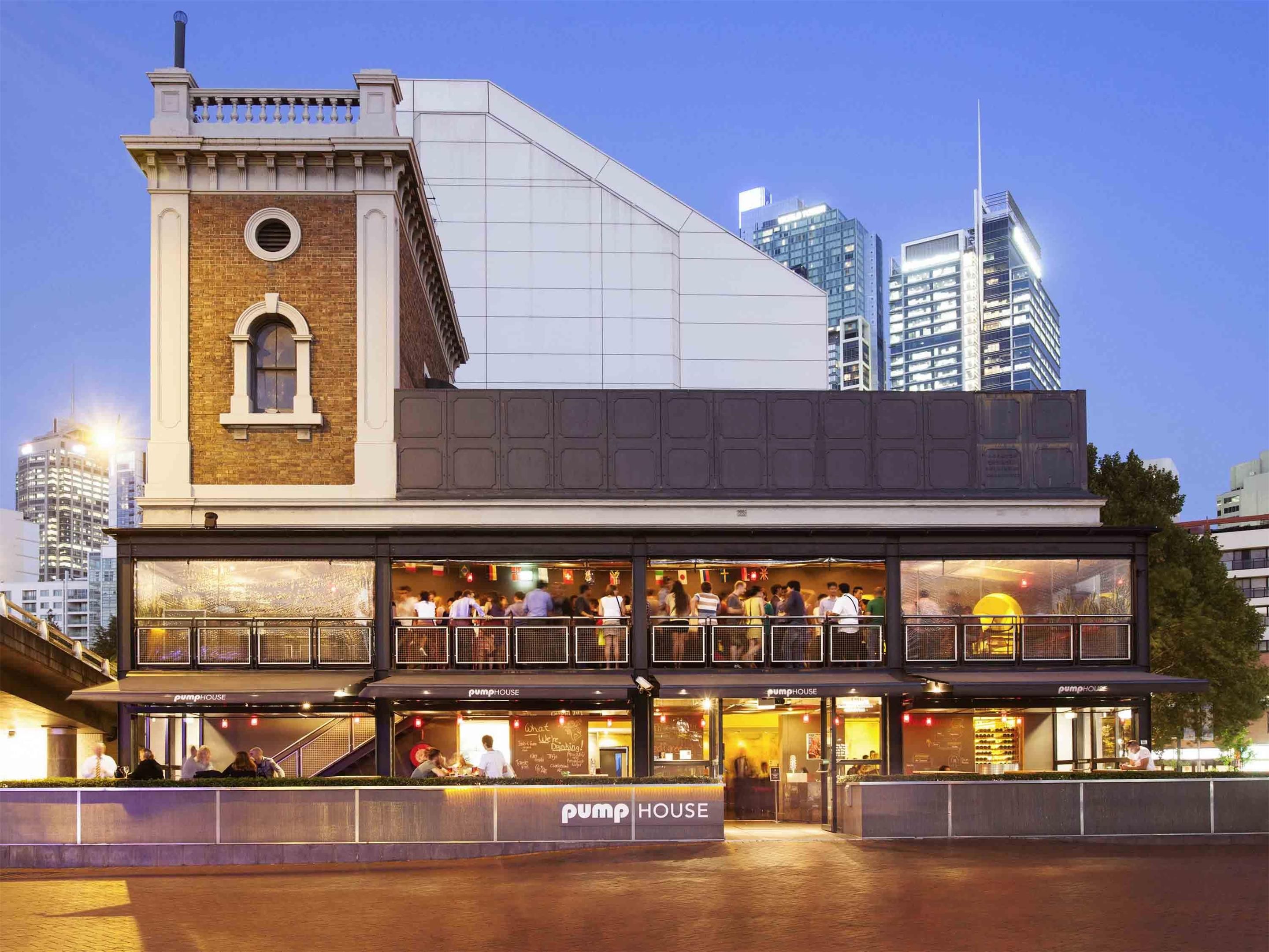 Novotel Sydney Darling Square thumbnail 3