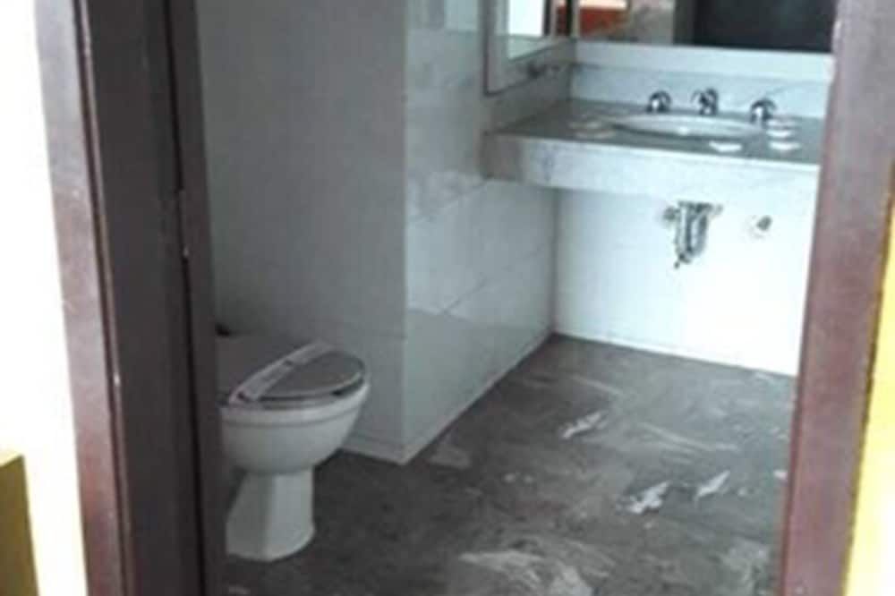 Bathroom view of Hotel Cozumel