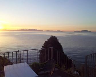 Hotel La Ninfea - Ischia - Balcony