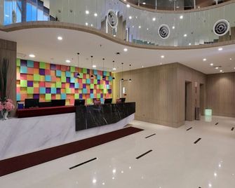 Amerin Hotel Johor Bahru - Johor Bahru - Front desk