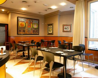 Sercotel Ciudad De Oviedo - אוביידו - מסעדה