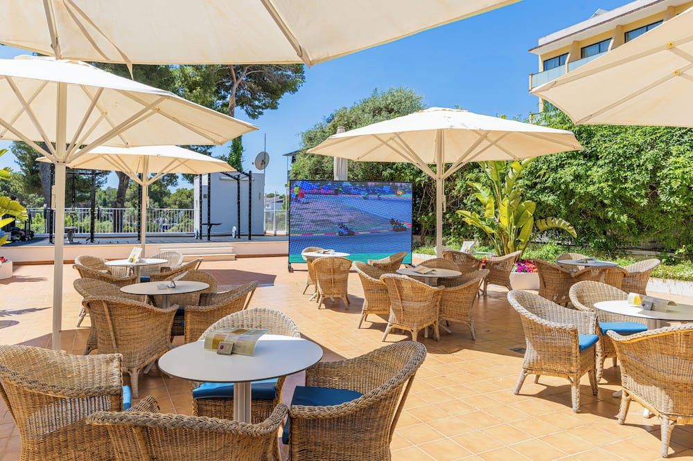 Paradise Beach Music Hotel - S'Arenal