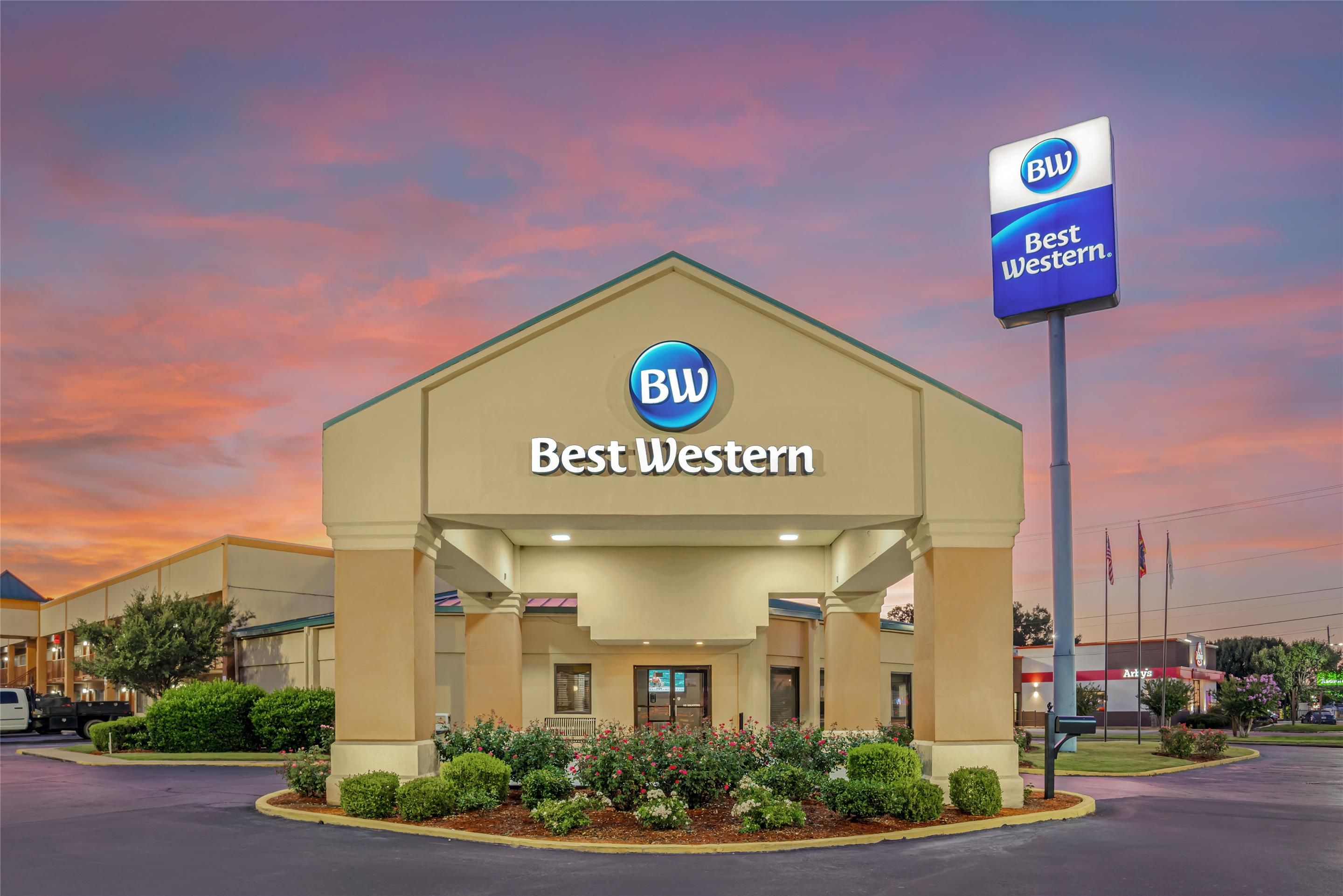 Best Western Airport Inn - Pearl - Gebäude
