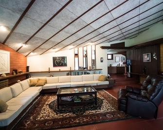 Private 'Wright' Retreat Near Hershey, Gettysburg, Harrisburg - Mechanicsburg - Lounge