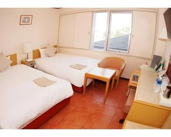 Central Hotel Yasu - Yasu - Habitación