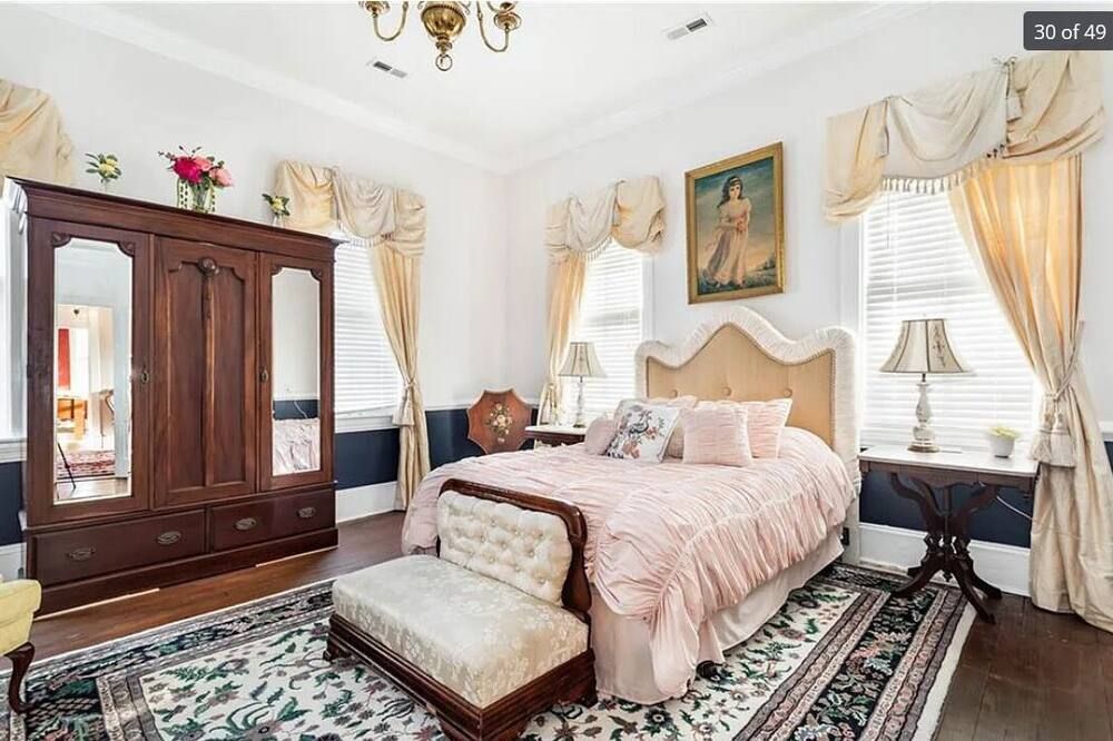 Historic Boxwood Inn - Newport News - Bedroom