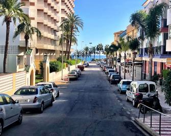 Casa Giuliani perfect place to stay by the beach - Torremolinos - Outdoors view
