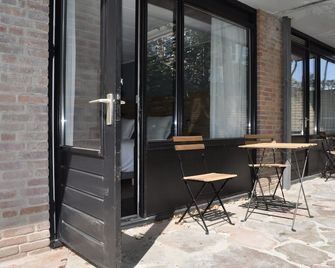 Hotel Bieze - Borger - Patio