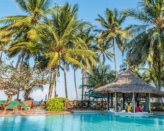 Serena Beach Resort and Spa - Mombasa - Svømmebasseng