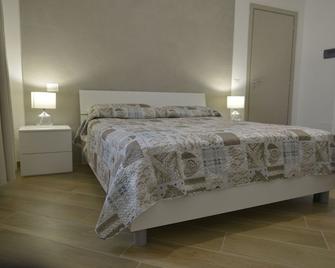 B&b A casa della nonna - Paestum - Camera da letto