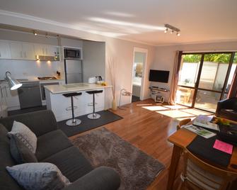 كمبرلاند ريزورت آند سبا - جزيرة نورفولك - غرفة معيشة