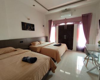 Uwais Homestay Meulaboh - Meulaboh - Habitación